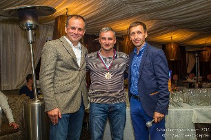 211.jpg